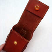 �g�уP�[�X�i�o�P�b�^���U�|�j